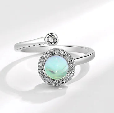 Stylish Rotatable Ring